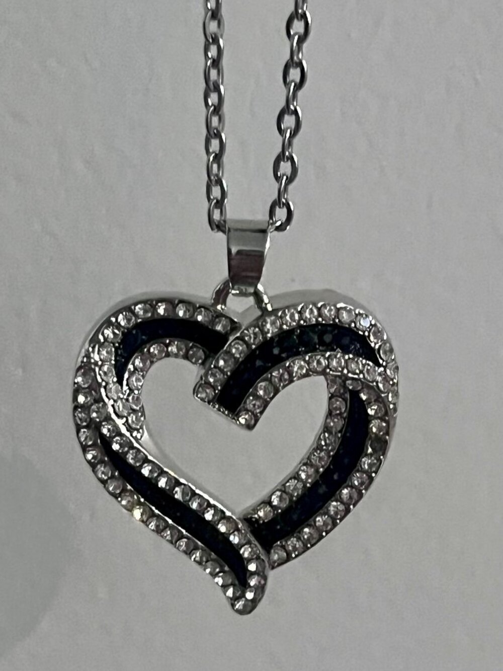 Silver-Tone Double Heart Crystal Pendant Necklace with Blue Accents 💙✨